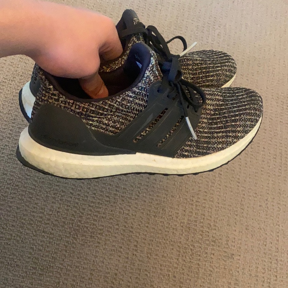 Very comfy kids shoes.